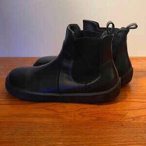 Be Lenka barefoot Entice Chelsea boots 40